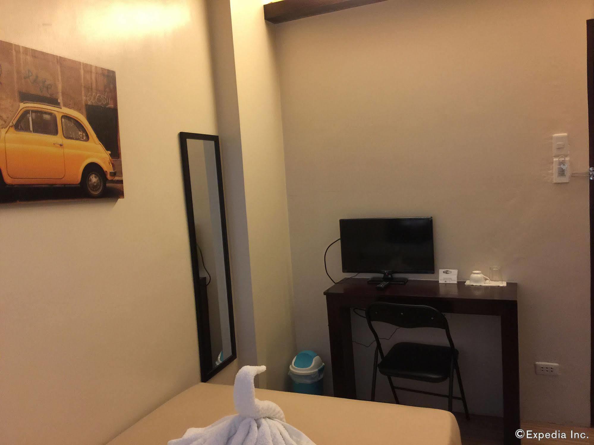 Aliria Bed And Breakfast Tagbilaran Exterior foto