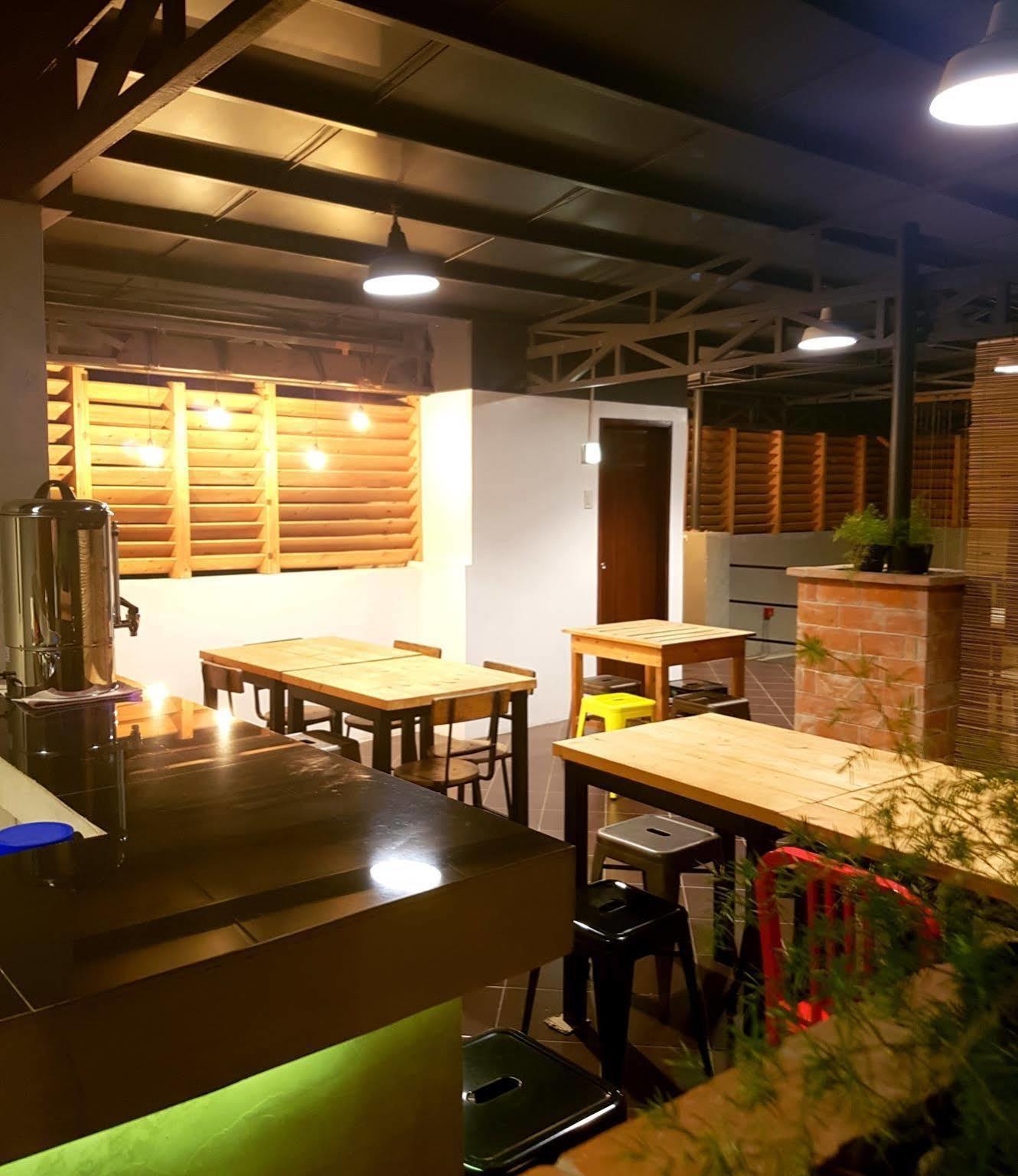 Aliria Bed And Breakfast Tagbilaran Exterior foto